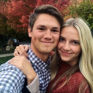 Meet your Posher, Abigail